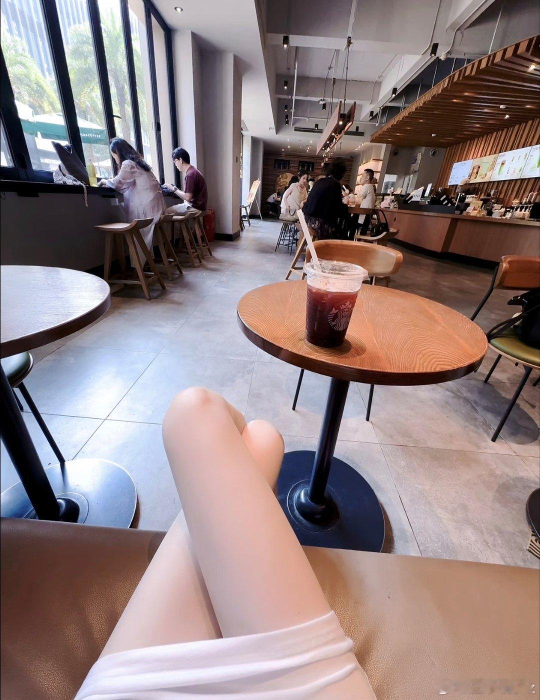 偷得浮生半日闲☕稳住心态，静待时机。交易感悟生活碎片