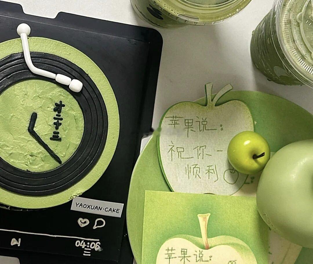 还有宝宝在吗？今儿要不要更一章相亲对象是实践主​