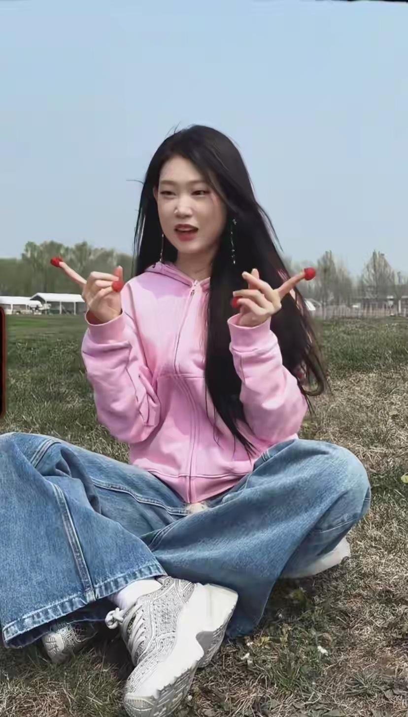 小沈阳女儿变化很大，跟小时候判若两人！沈佳润再也不是小时候那个被人嘲笑长相普通的