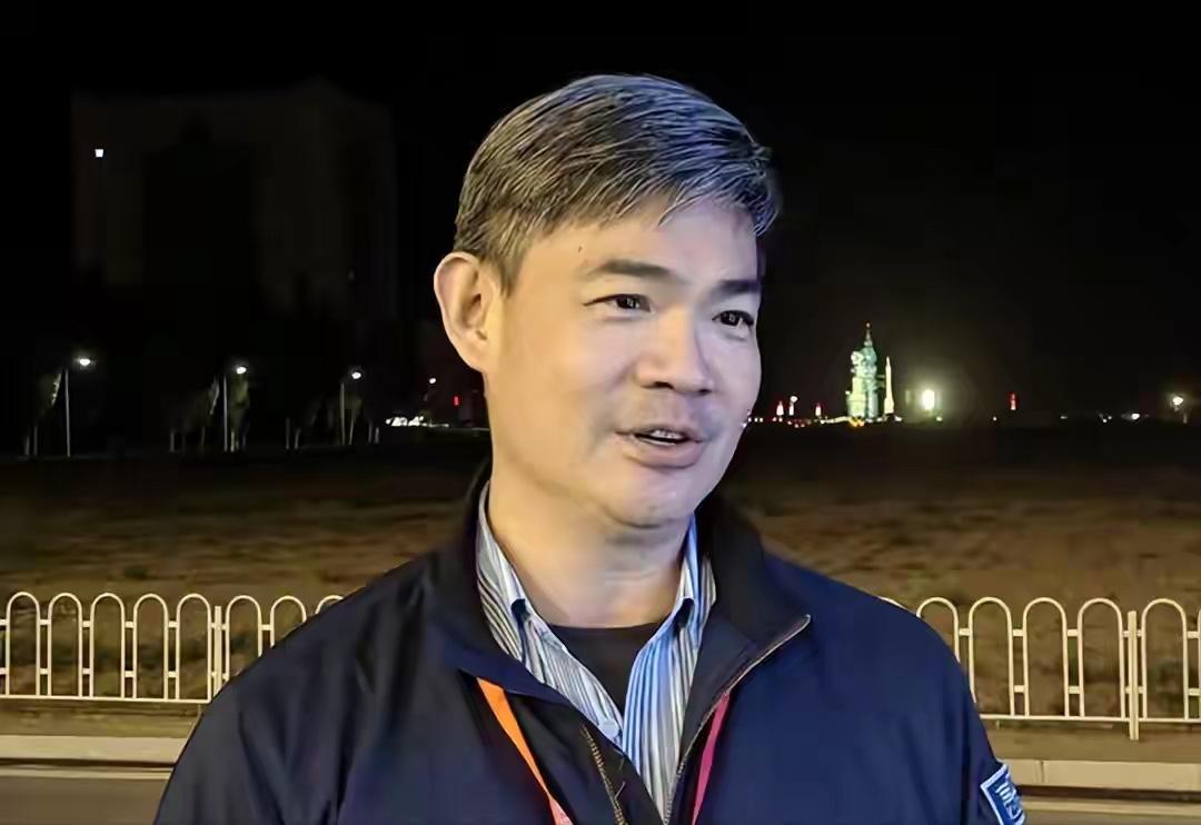 欢迎连战次子率团观看神舟发射，共同见证中华荣光海峡导报25日报道，24日晚间