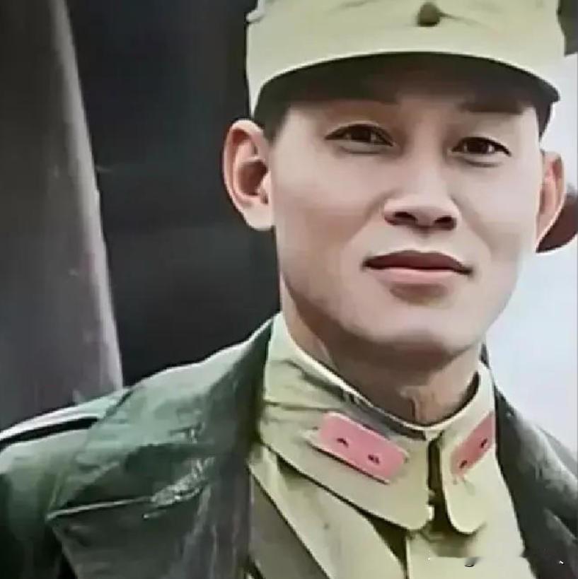 1951年，孙立人脱了衣服上床睡觉，习惯性地搂住老婆，却发现手感不对劲，他一怔