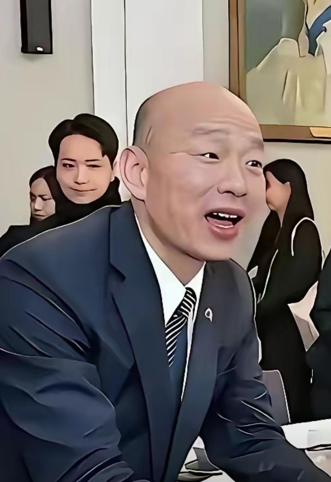 如果你没见过汉奸的模样，就看看他。​​​​他以前曾这样忽悠高雄选民：“货出去，