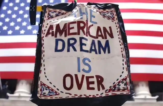 俄罗斯经济学家表示：因为39万亿美元还不起，特朗普很有可能已经有了弄死第一大“债