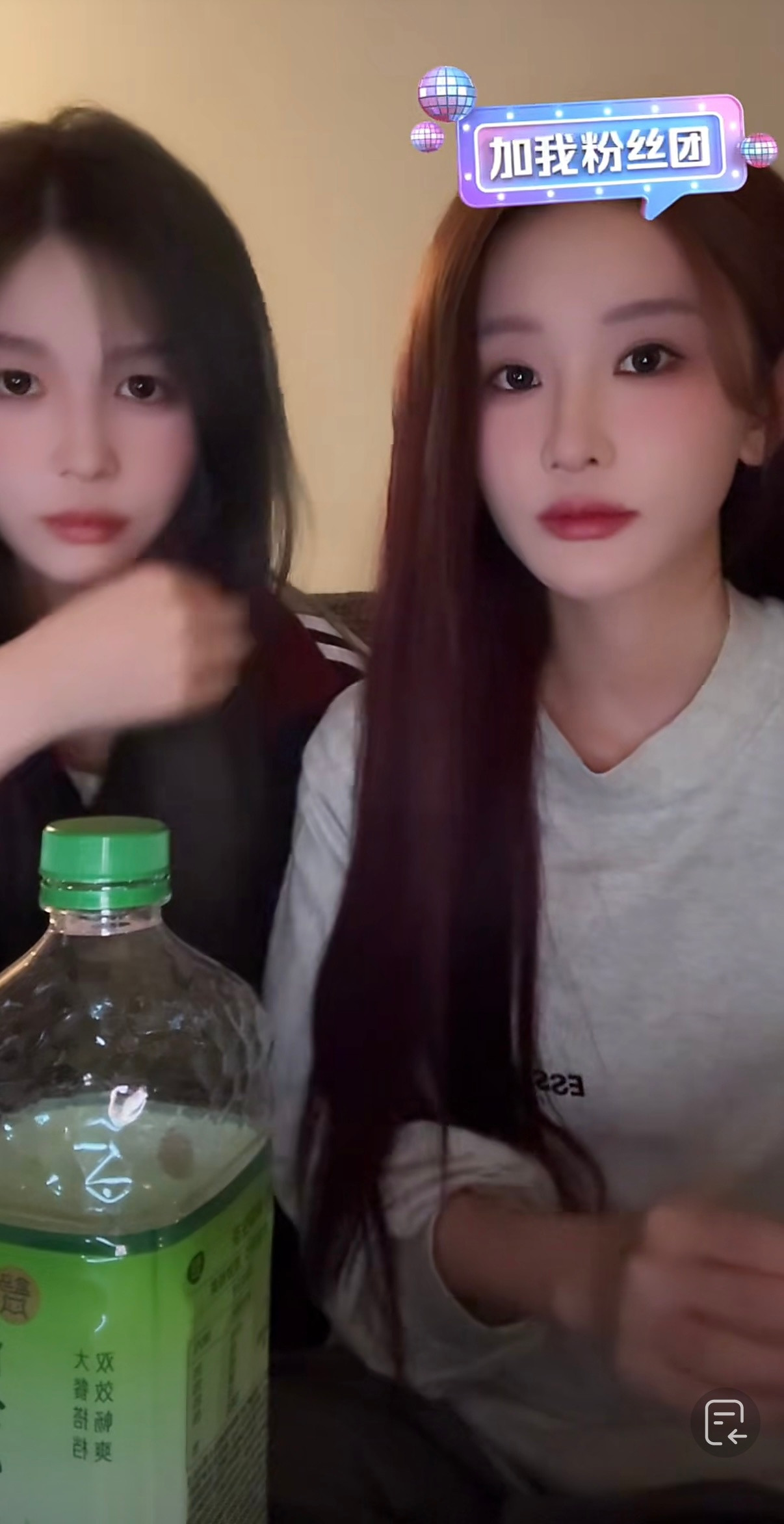 漂亮姐姐和萌萌狗呀🥰​​​