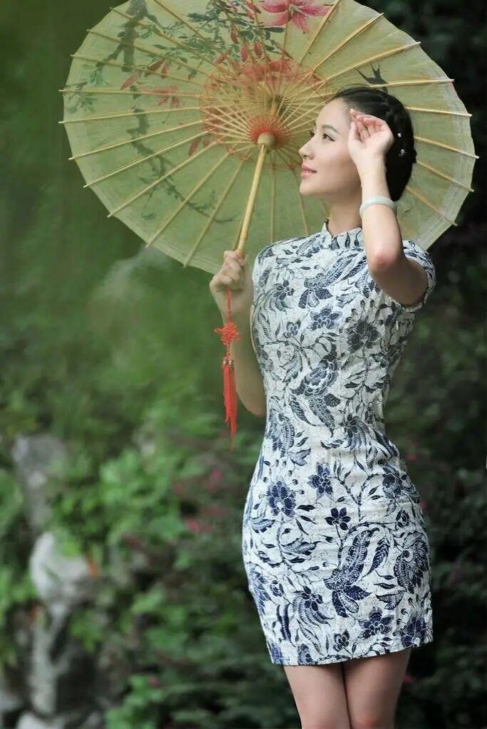 一眼沦陷的神级美图欣赏几张摄影大师的作品。不懂摄影知识，也不知道这些作品好在哪里