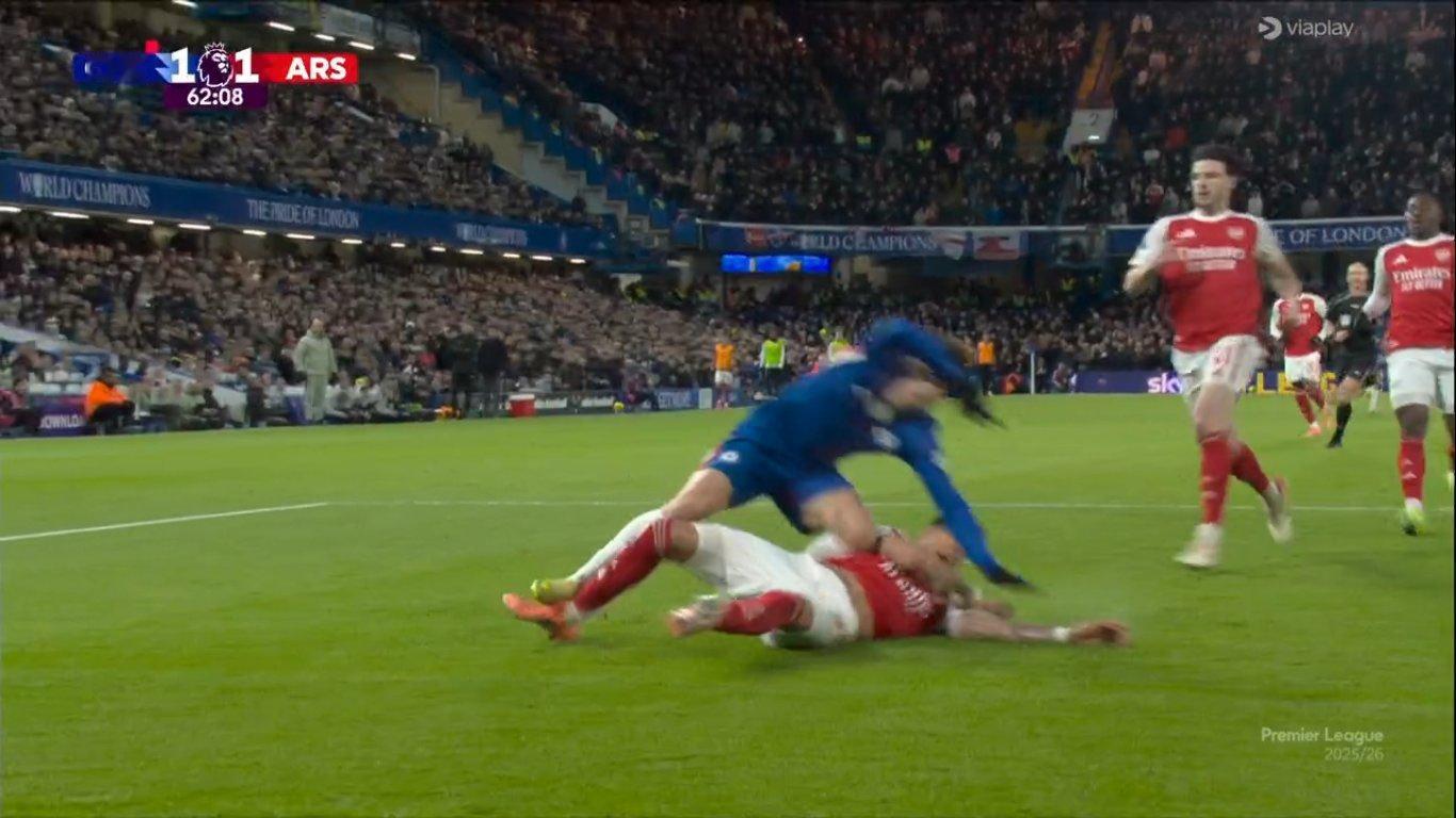 我挺喜欢因卡皮耶这硬杠的劲头！切尔西vs阿森纳英超联赛阿森纳