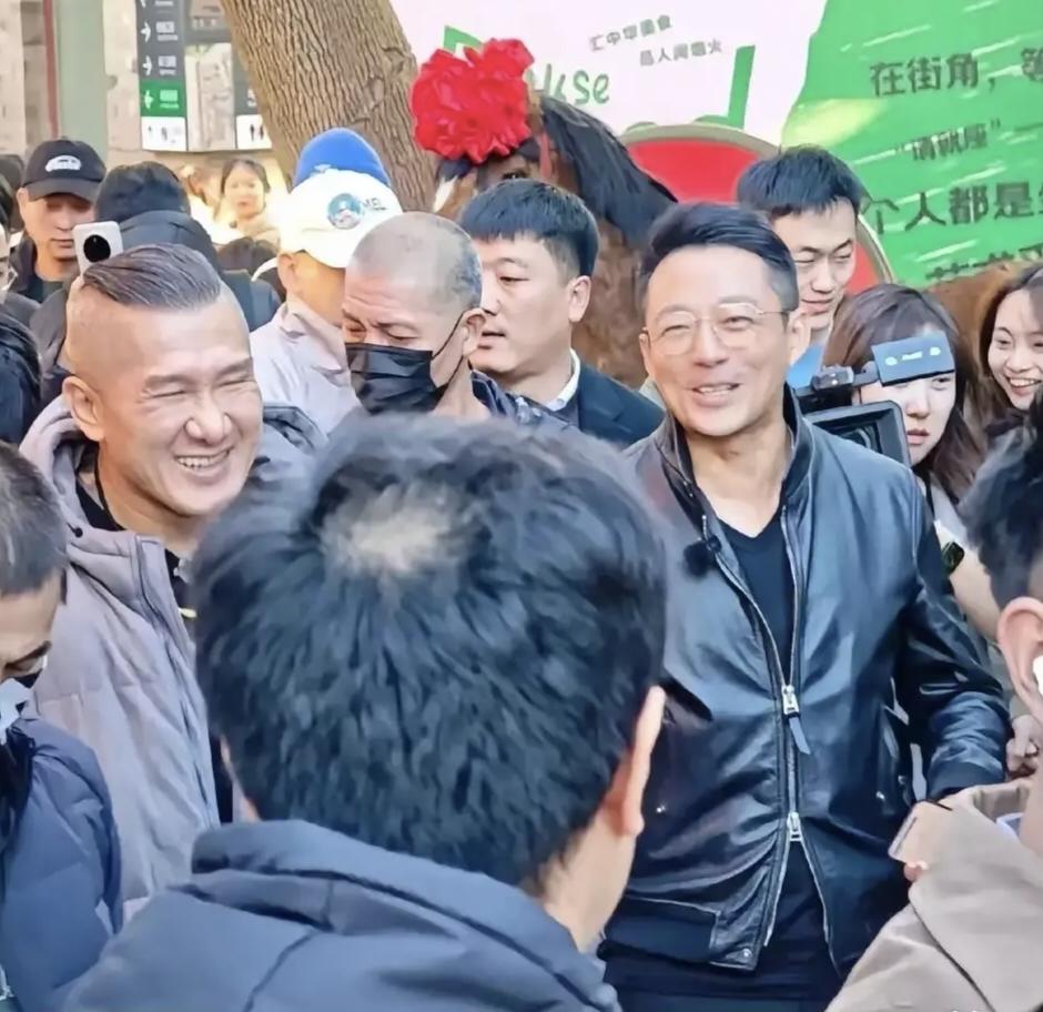 台湾网红馆长陈之汉刚落地重庆，就把民进党编了多年的谎言戳得稀碎，这两天的直播看得