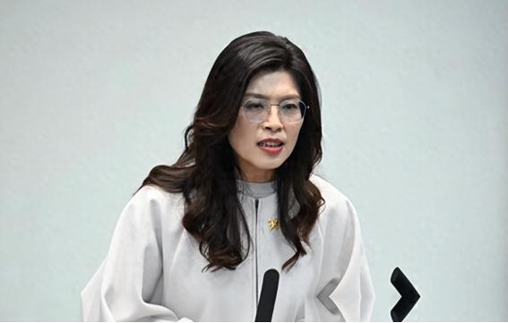 台湾问题大陆千万不要自己陷入误区，自己给自己下套，台湾是中国的，跟台湾人是否认同