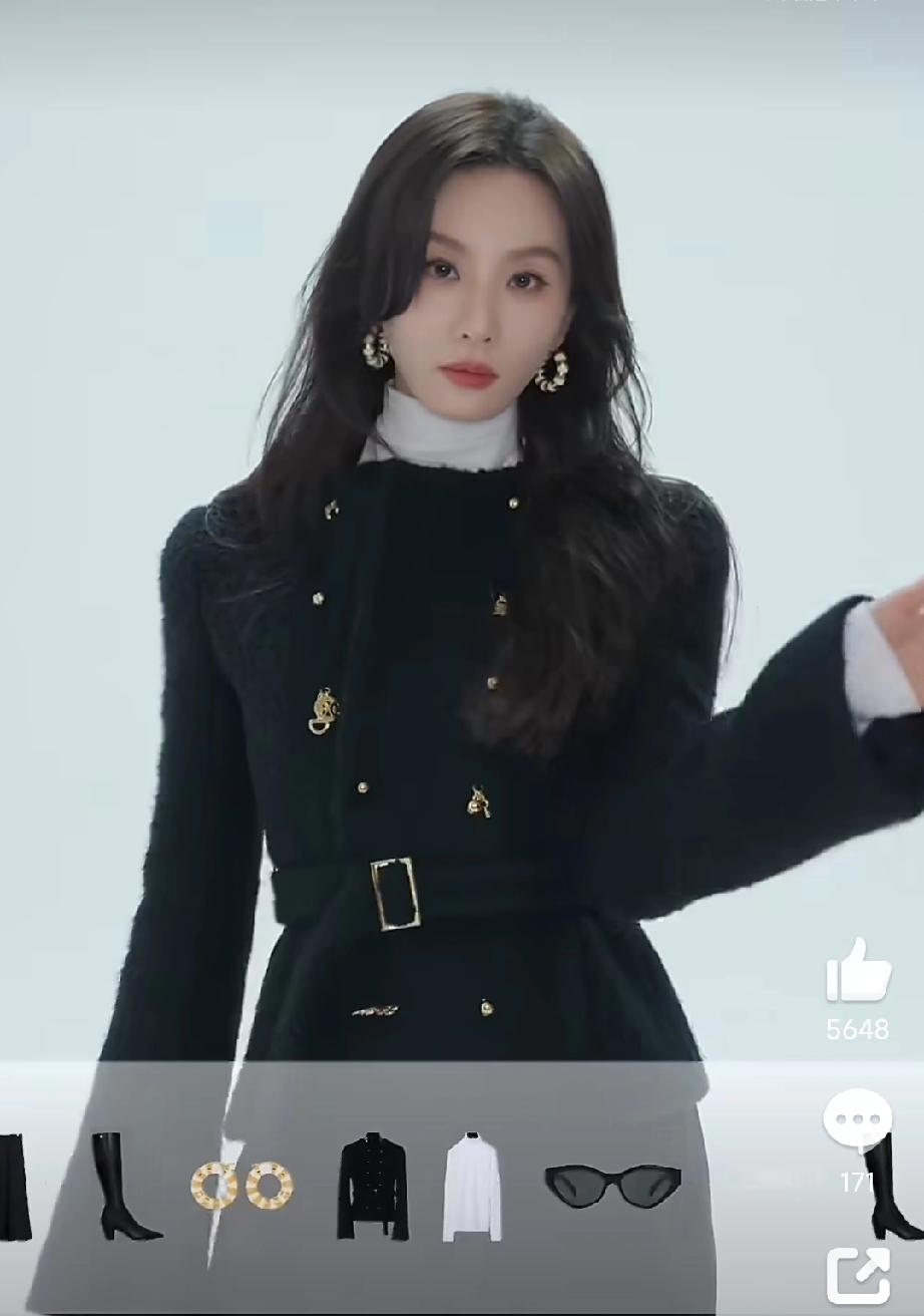 我发现刘诗诗这个人，这几年有个很大的改变，瞒不了任何人，那就是她的眼神！