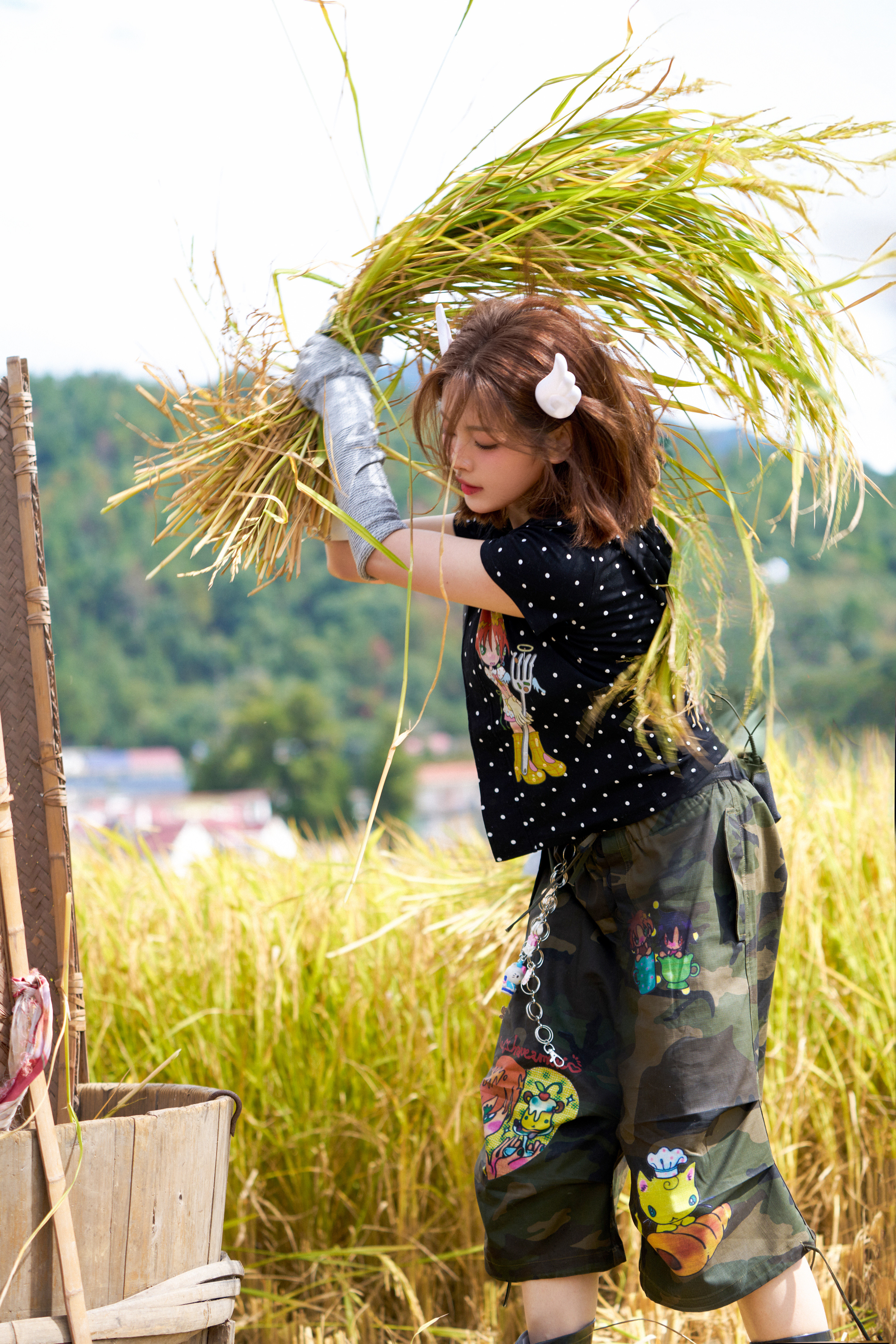 脸和身材没一个落下的在江苏卫视综艺非来不可里面干活还那么给力！干活赛道无人能敌！