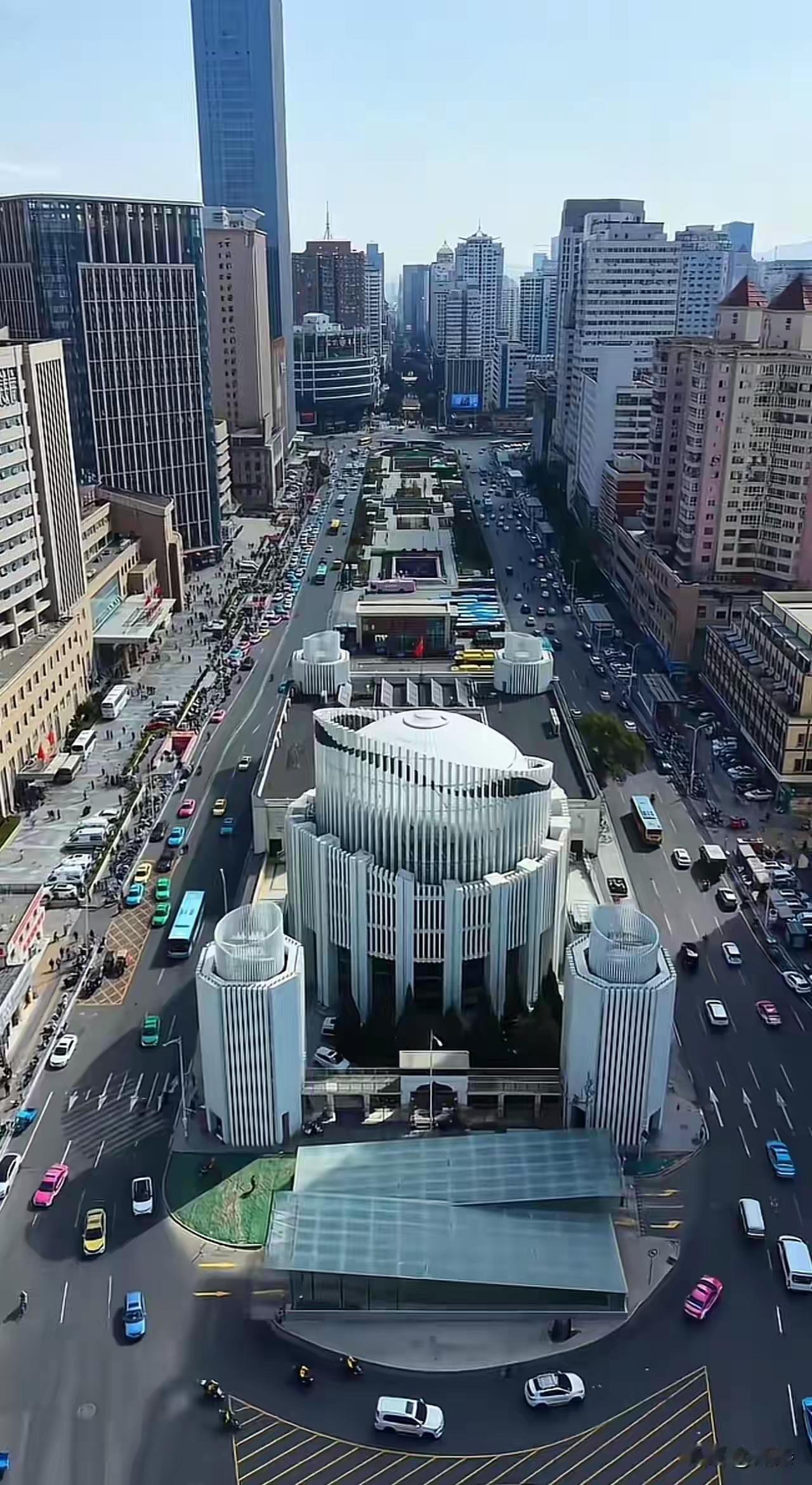 西北第一城兰州的城建可以说是在西北片区来说没有对手了吧！有来过兰州的朋友们说实话