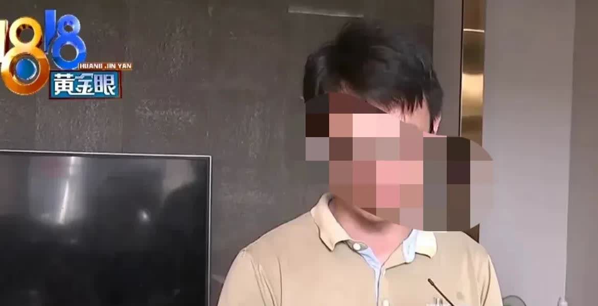 浙江杭州，一男子花45元买了一箱可乐，喝到23罐时，发现有一罐是空的。罐子完好无