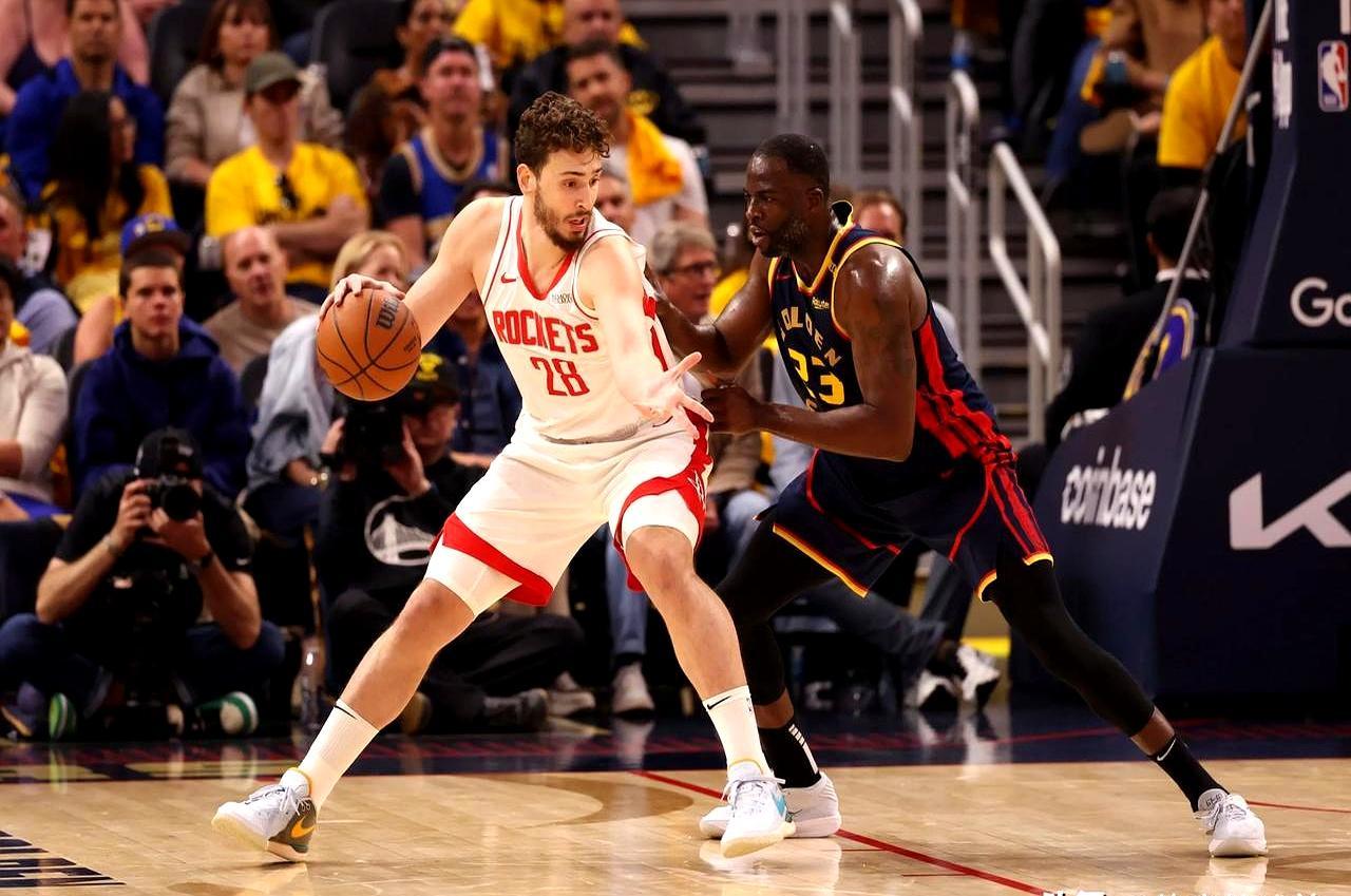 MVP大热门倒下了，火箭队的中锋却笑纳大礼，顶替入选全明星。场均21分9篮