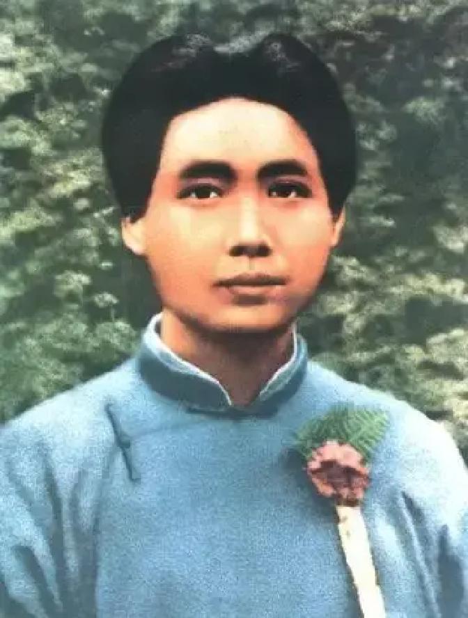 1958年，毛主席在中南海和赫鲁晓夫大吵了一架。毛主席吼道：“我们还有主权吗？有本事你给我拿着！”会