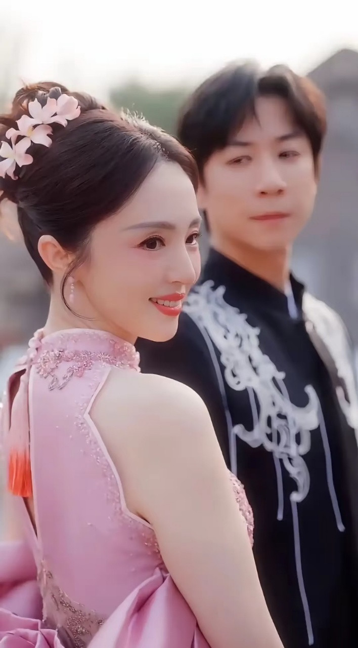 杜华好几次想劝董璇离婚杜华说姐姐当家不要恶意剪辑杜华看董璇张维伊那段是真被气到
