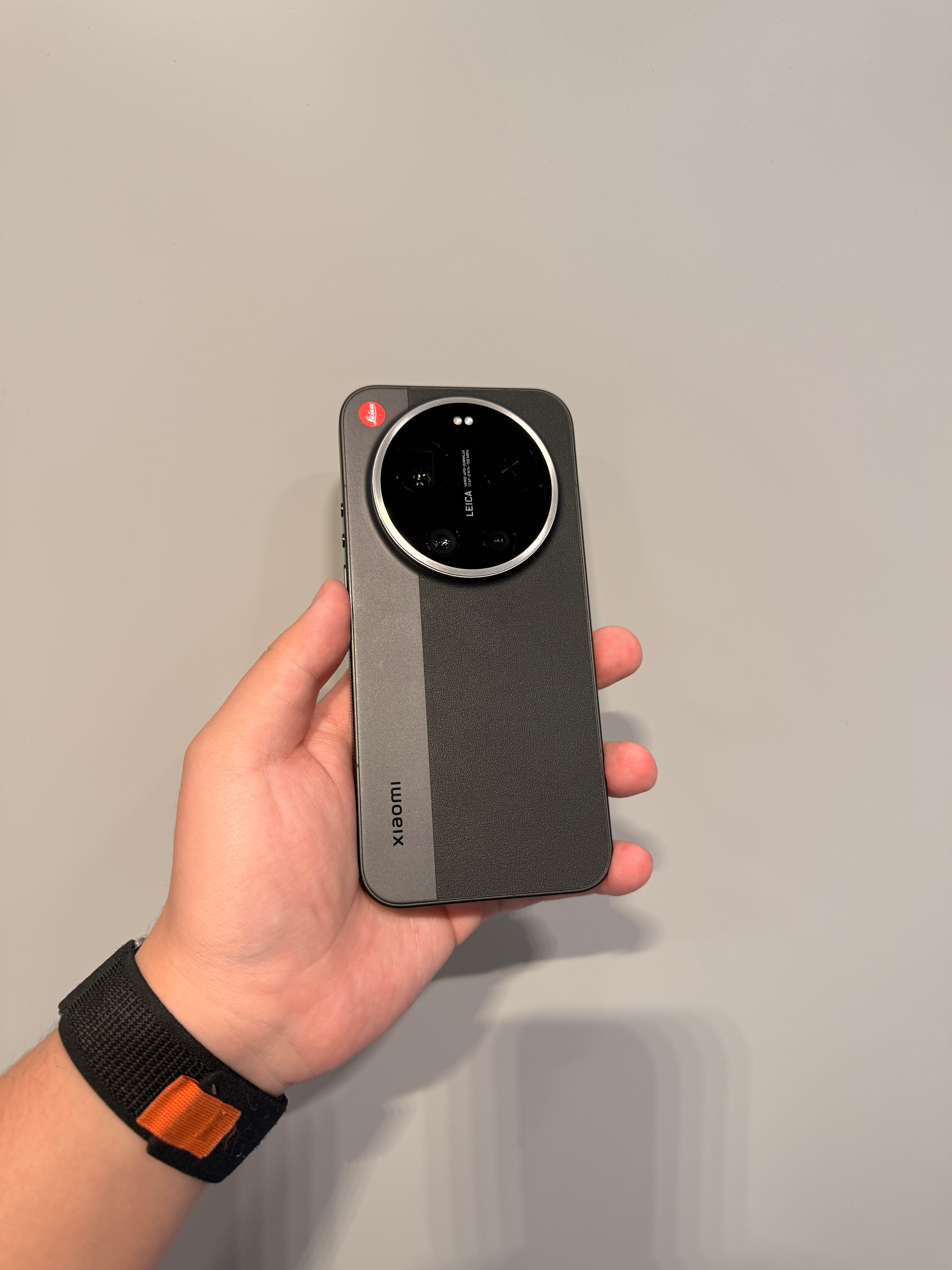 小米17Ultra这个镜头环拧起来挺有意思小米还是能搞点不一样的东西出来的