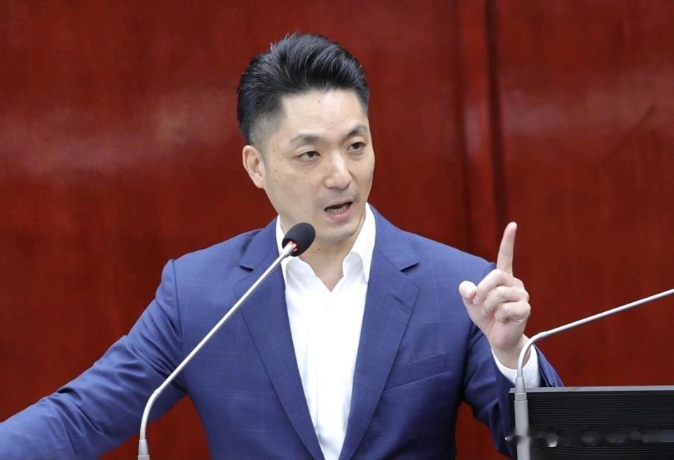 “台独”分子想对蒋万安使绊子，蒋万安的回应简直是满分！12月28日，蒋万安一早从