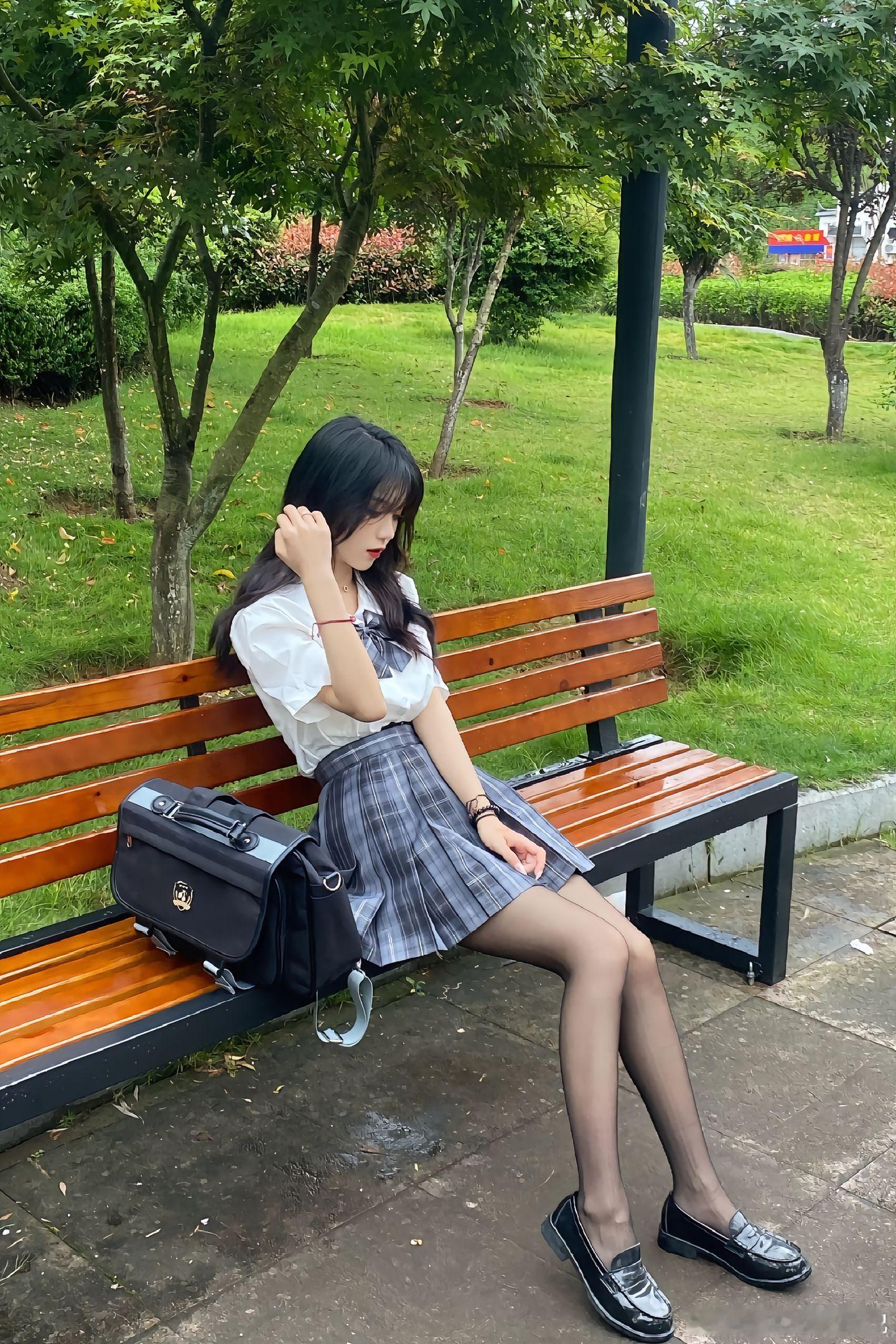 jk私影jk女孩颜控正义日记的红包美女