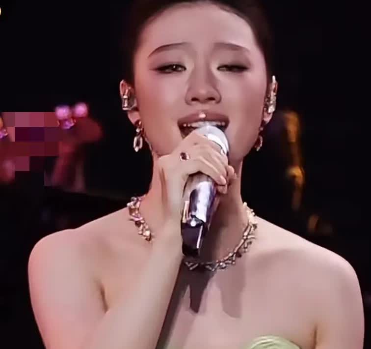 对不起，单依纯。我实在是忍不下去了，即使是你的粉丝骂我，我也要说，