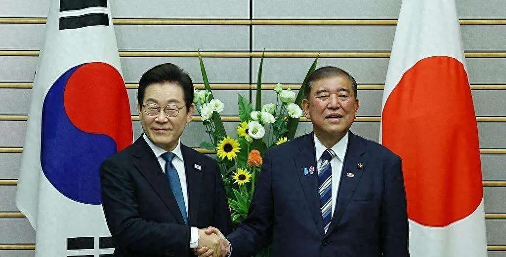 李在明访日访美引爆韩国内政风暴：错失历史机遇还是无奈之举？最近韩国政坛炸锅了！
