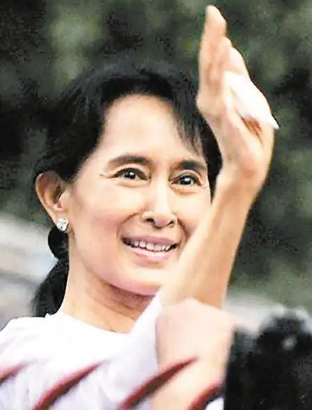 昂山素季有望重获自由：美菲联合敦促敏昂莱无条件放人！8月7日，美国与东盟轮值