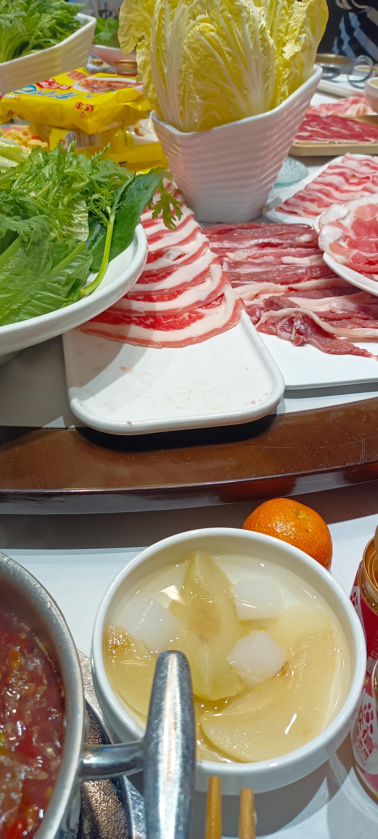 今晚又是家庭聚会，老公的大侄子从外地回来过年，必须给接风洗尘！去我们当地上档次