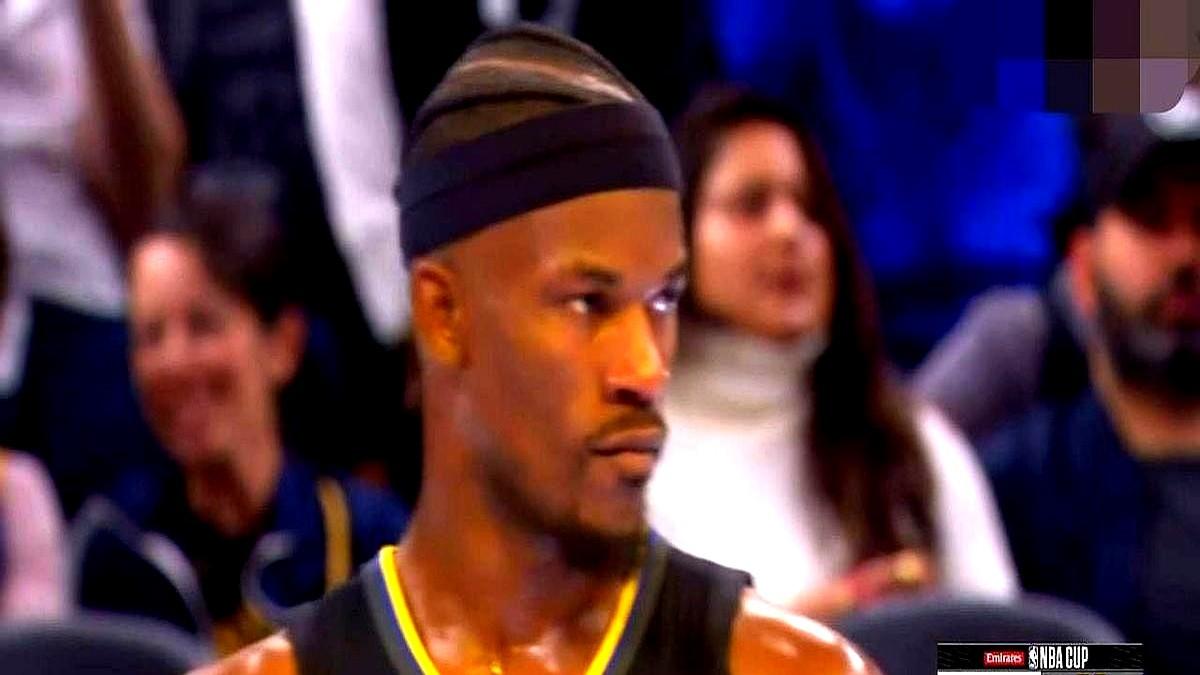 格林这回又把事儿搞大了，队友都看不下去了。勇士115-105赢了开拓者，赛后