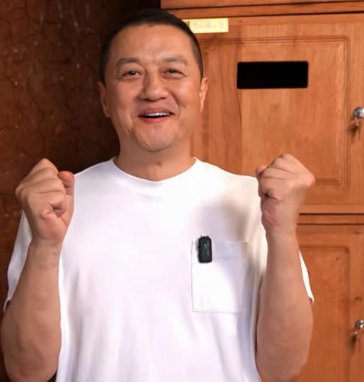 李亚鹏新开的民宿，大概率不会亏。道理其实不难看懂。54岁再度创业，这次还有