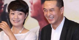 张嘉译成名后，拿出7000万给妻子王海燕买了一套别墅和一辆价值200万的豪车，他