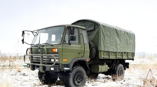 军车为什么几乎都是柴油车，而不用汽油车和新能源车呢？这就是战场生存法则，柴油