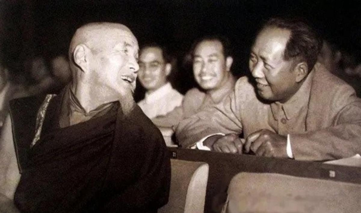 🌞1954年，毛主席问高僧喜饶嘉措：人生真有轮回吗？对方的回答让主席连连称