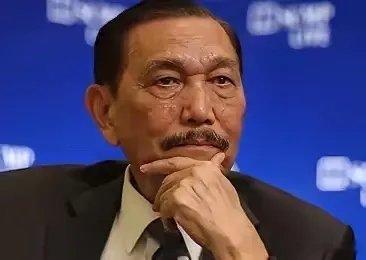 印尼国家经济委员会主席卢胡特·班查伊丹摊牌了，卢胡特称:“我告诉总统，不管你喜欢