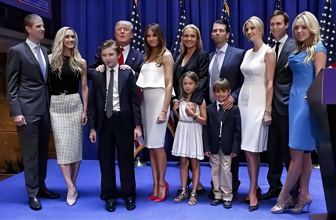 老特的这张家庭照片，会让哈梅内伊的千百万追随者终身挂念吗？