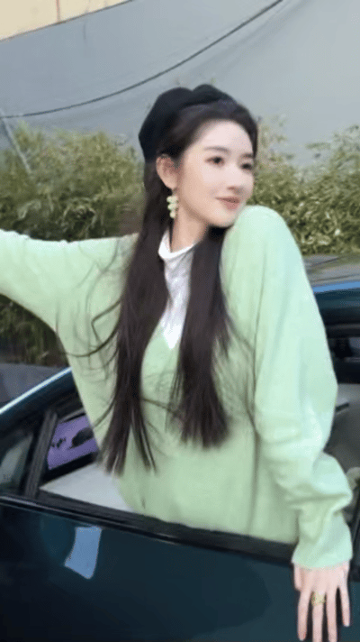 王玉雯提车vlog王玉雯买的第一辆车王姐审美这块我无条件拥护不管是日常风格还是妆