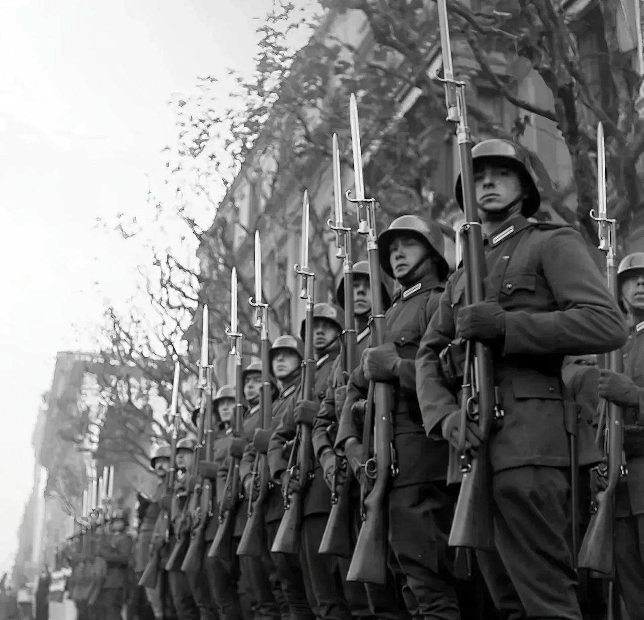 这是阿根廷军队，摄于1944年的布宜诺斯艾利斯。二战期间阿根廷在名义上一直保持