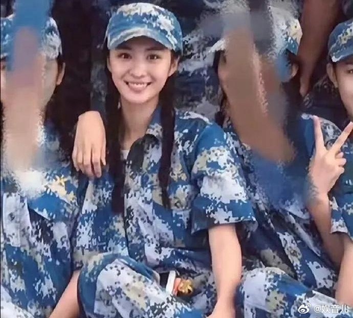 原来王楚然也是天然美女，和早期没什么区别