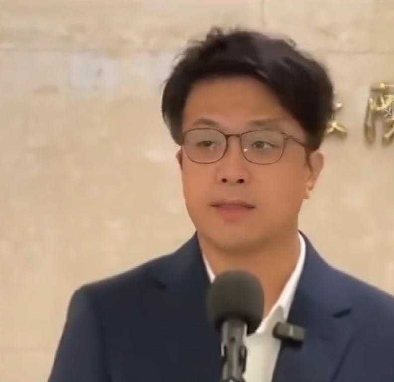 台独分子喊沈伯洋不分党派一律侦查——那黑熊学院的钱，敢不敢先查？高金素梅被起
