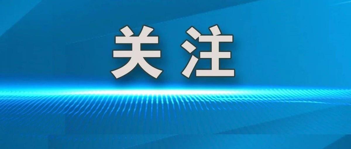 冯小刚拒绝了所有需要女儿徐朵出镜的剧本邀请。在家庭餐桌上，他习惯把第一勺汤先盛