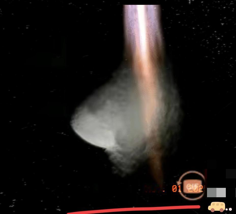 昨晚神舟21号发射这一“火箭穿月”的镜头真的是可以封神了[点赞]。这镜头切换真是