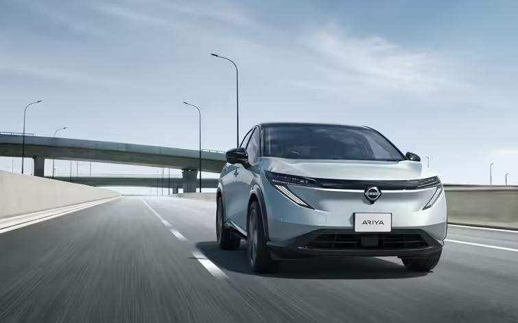12月24日消息，日产汽车于本周一对外公布，旗下纯电动车型ARIYA艾