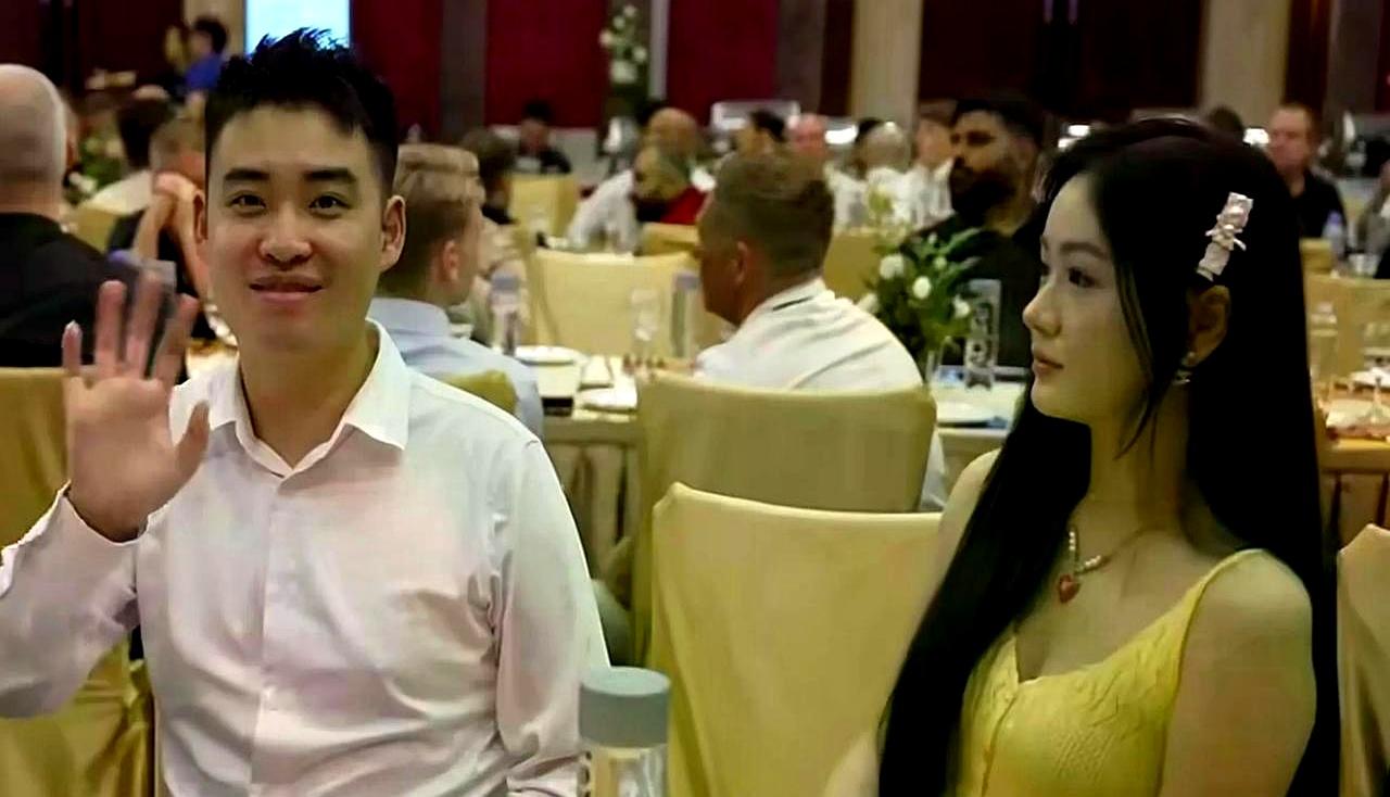 斯佳辉真被女人毁了？世界前十六竟惨败百名开外选手！你都想不到，小斯手握3