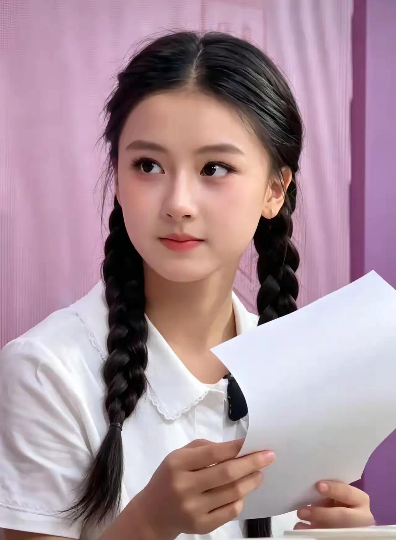 美人天成，好正点。