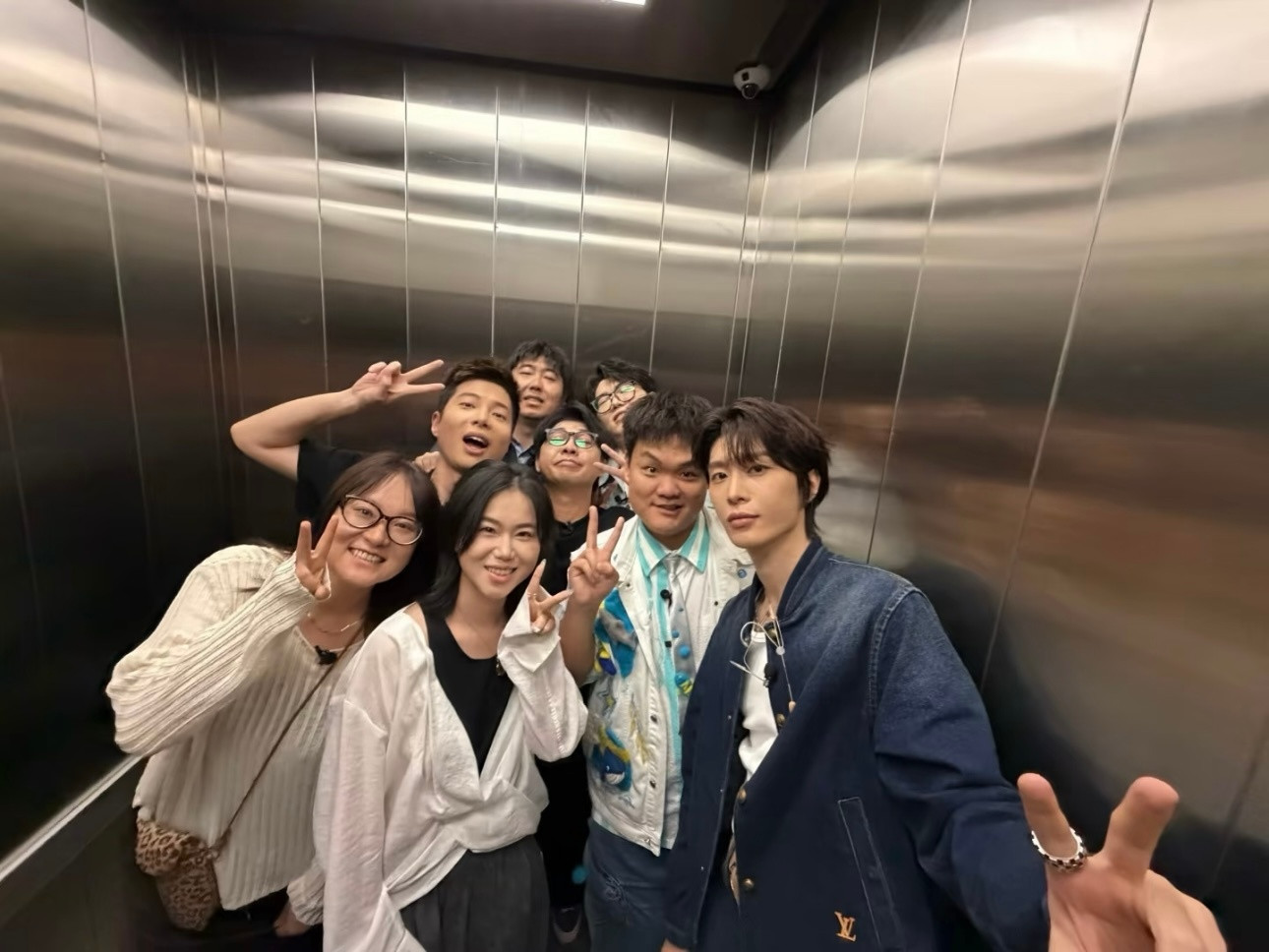 捡一张合照
