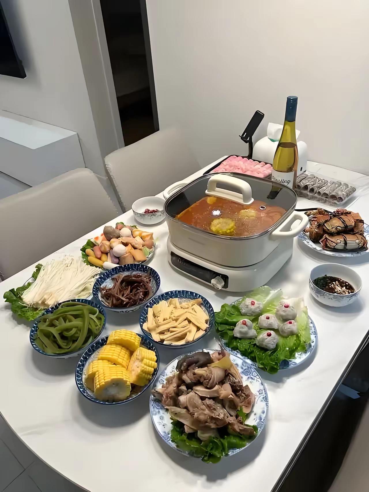 坐标合肥我月薪7500老公月薪7000两人加起来14500在合肥