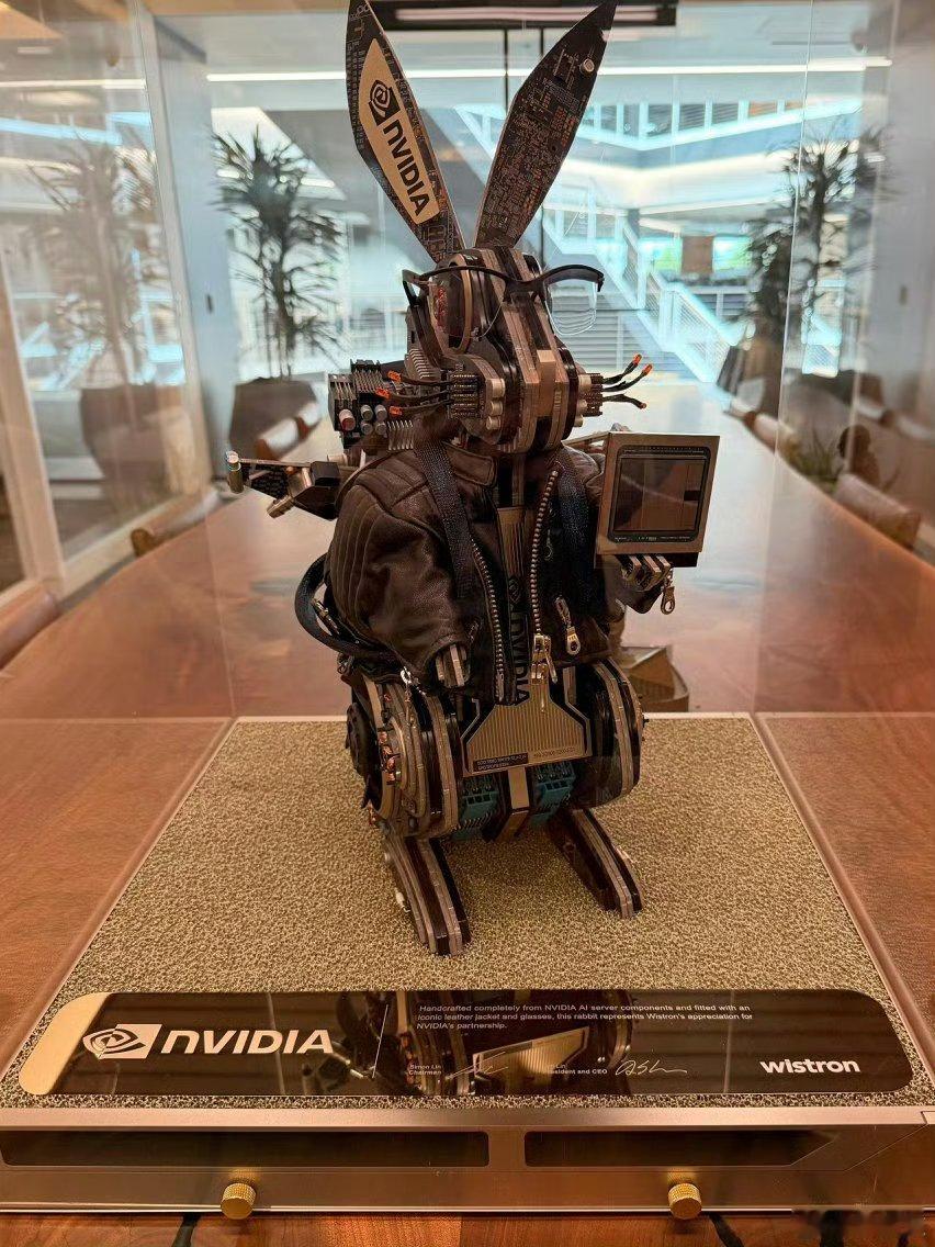 别人算胜负，他算成长。樊振东将竞技人生拆解成不。同尺度的运算。毫秒间拆解对手博弈