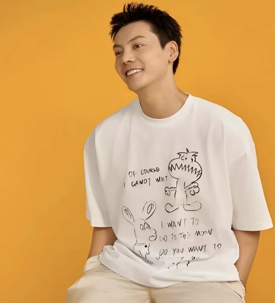 看到陈伟霆回应与何穗结婚生子，我有种特别的预感，陈伟霆估计是杨颖这辈子遇