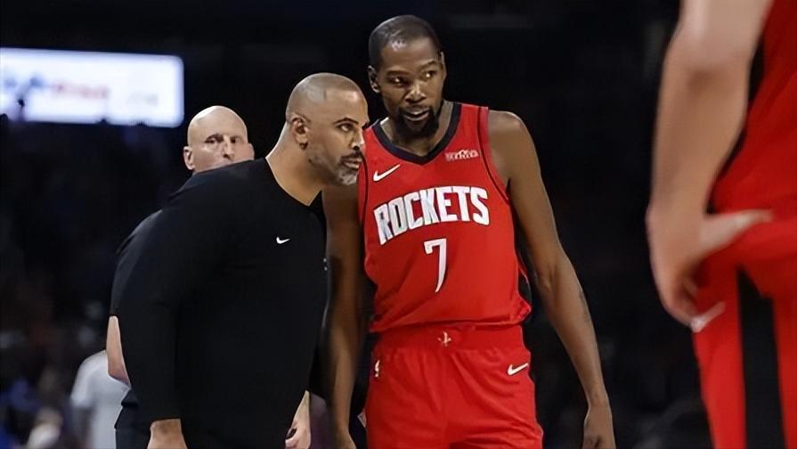 这交易若成，哈登绝对乐开花了！临近NBA训练营活动，特别擅长出主意的美媒Hea
