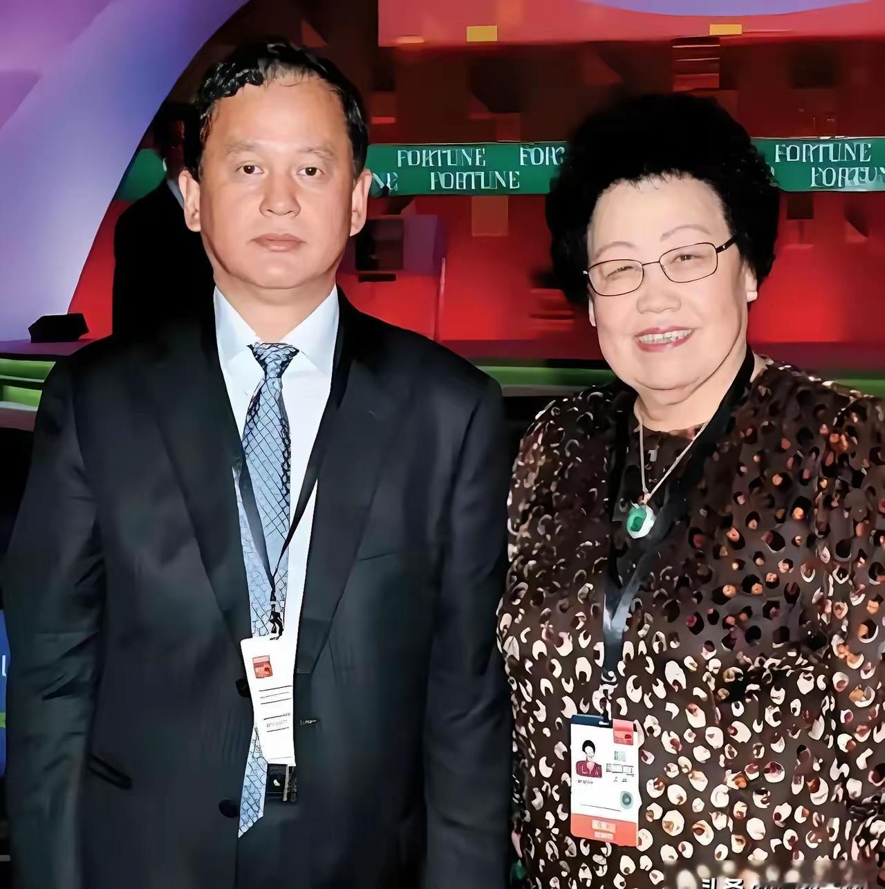 陈丽华离世，470亿家产交接，赵勇的沉默太戳心！陈丽华走后，470亿富