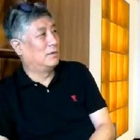 94版《三国演义》演员，真是拿命在换镜头。演姜维的张天舒，马惊了直接甩飞，当