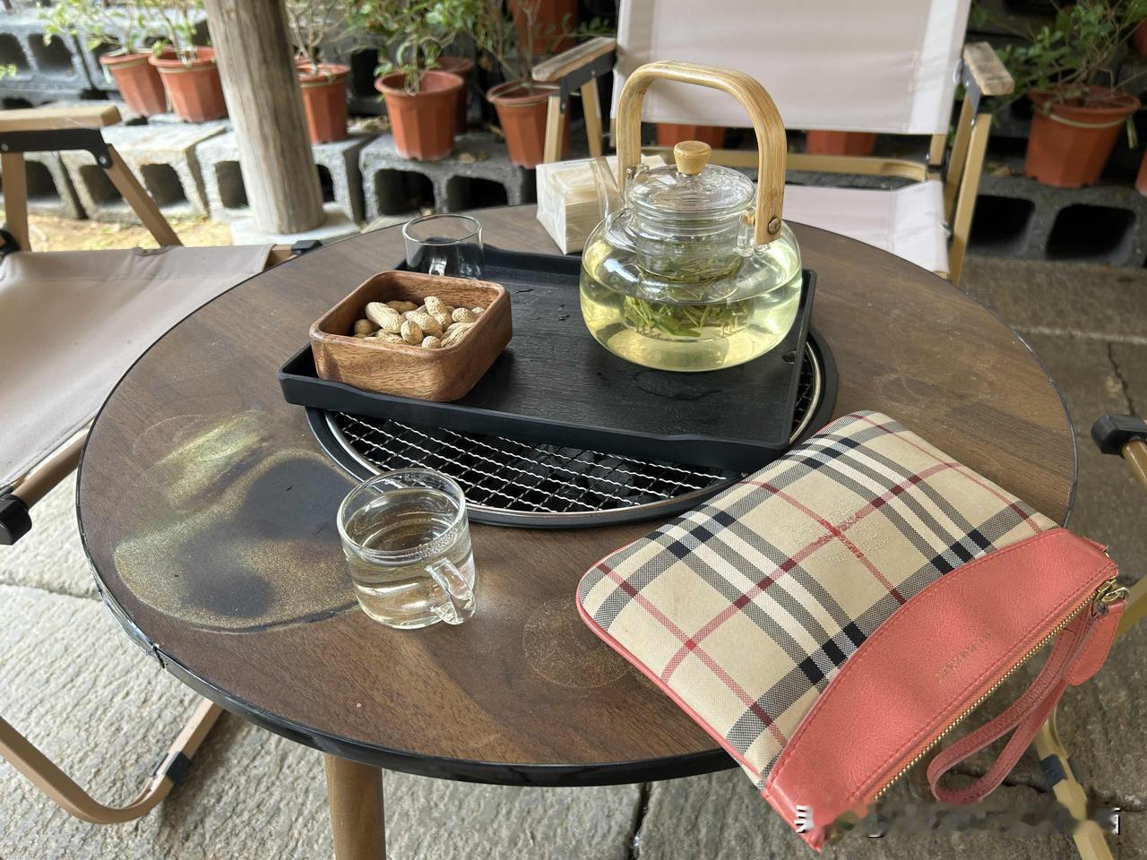 静默复利一直在都是我最珍视、最看重、最坚持的投资信念，它如此简单，却非常强大。